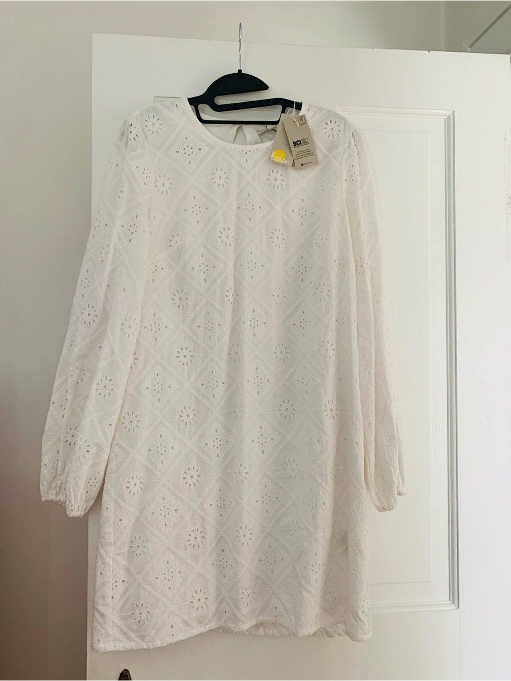 Boden Women’s White Eyelet Long-Sleeve Shift Dress